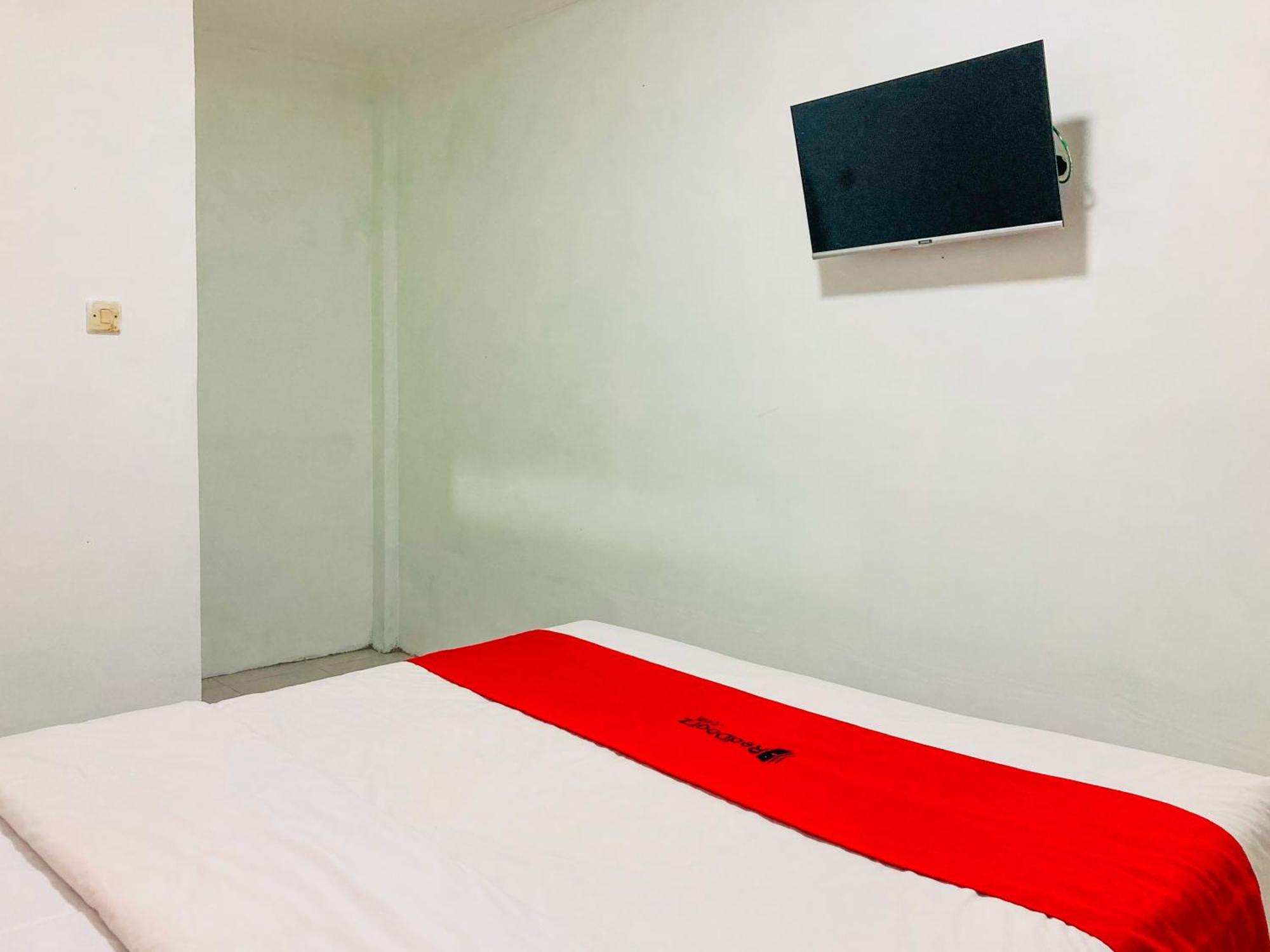 Отель Reddoorz Syariah Near Umy Yogyakarta 2 Ngabean Экстерьер фото