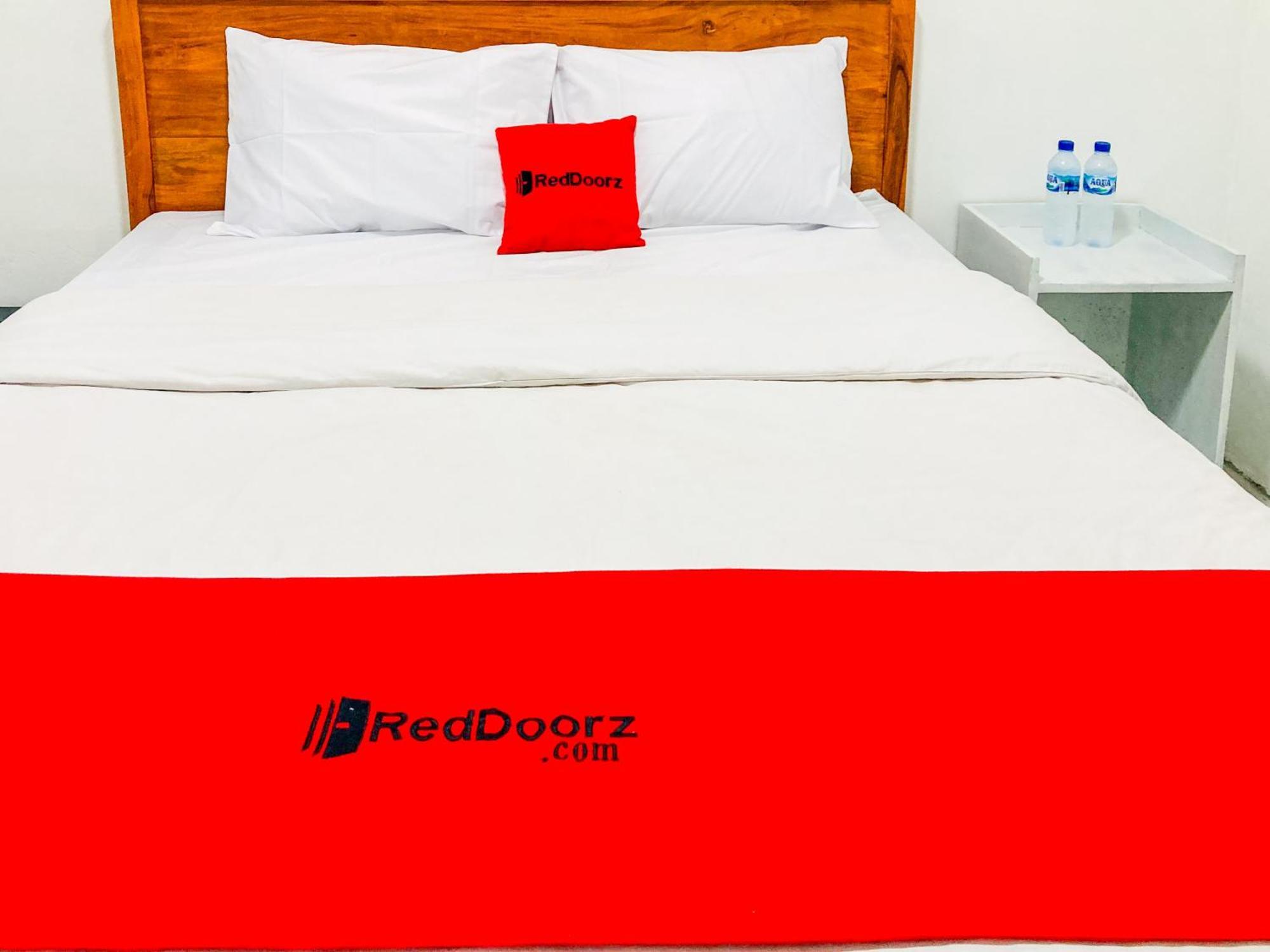 Отель Reddoorz Syariah Near Umy Yogyakarta 2 Ngabean Экстерьер фото